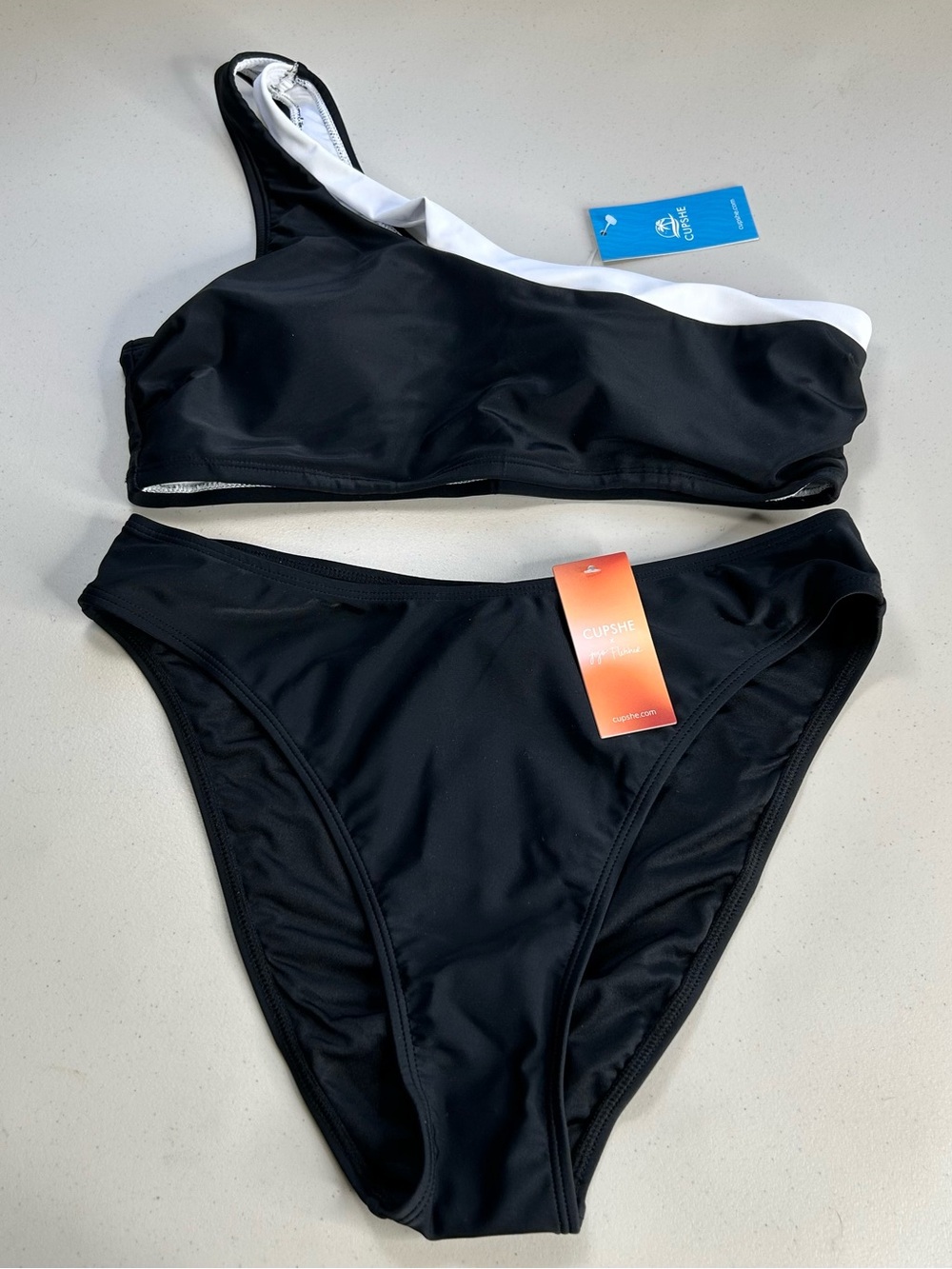 Cupshe Bikini Set Medium Black One Shoulder Swimwear New